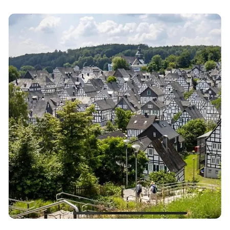 Am Siegerlaender Hoehenweg * Niederfischbach